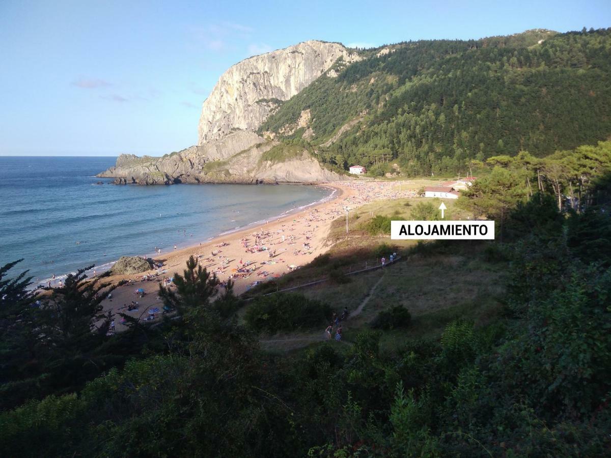Playa Laga Villa อิบารังเกลู ภายนอก รูปภาพ
